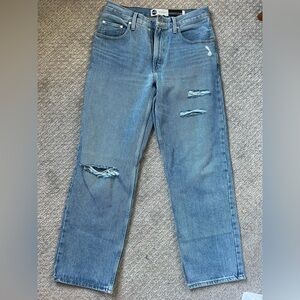 Levi's Women’s  Light Blue Ripped Skinny Jeans